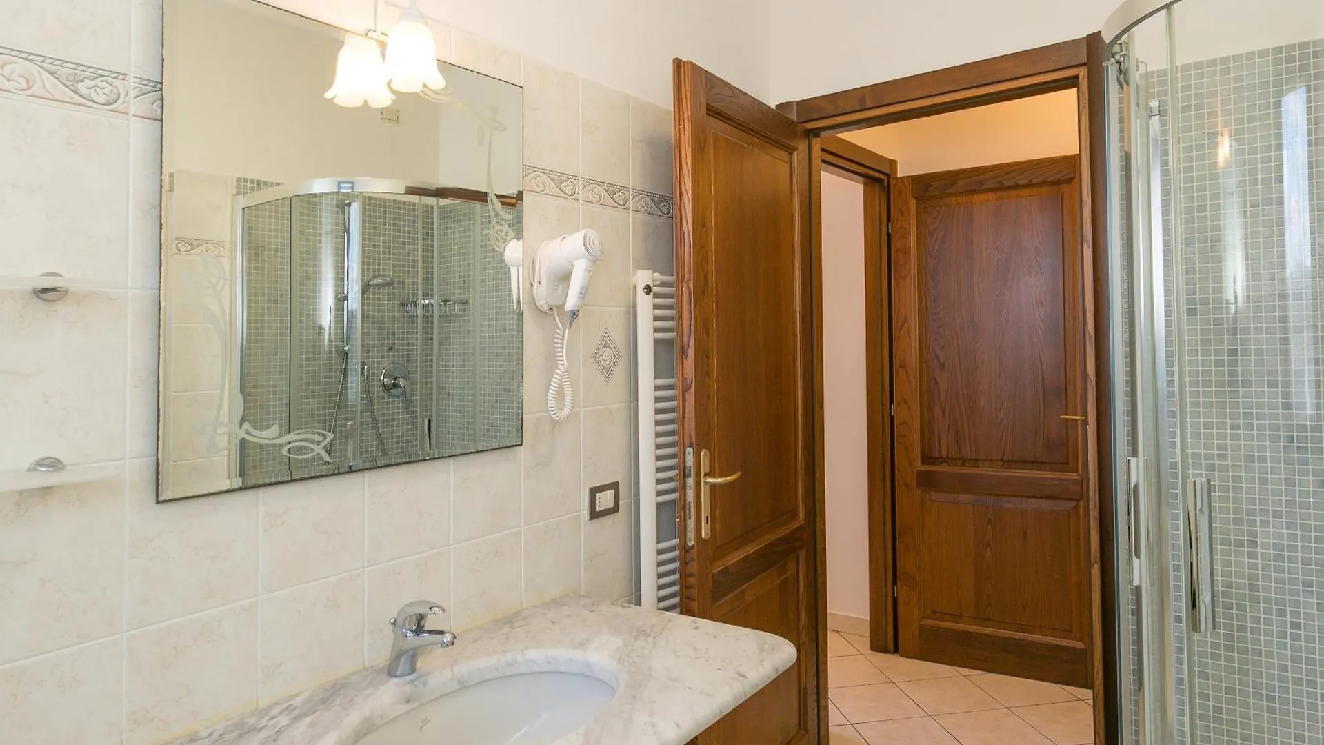 Il Girasole - Ulivo Villa Venturina Terme 0*,