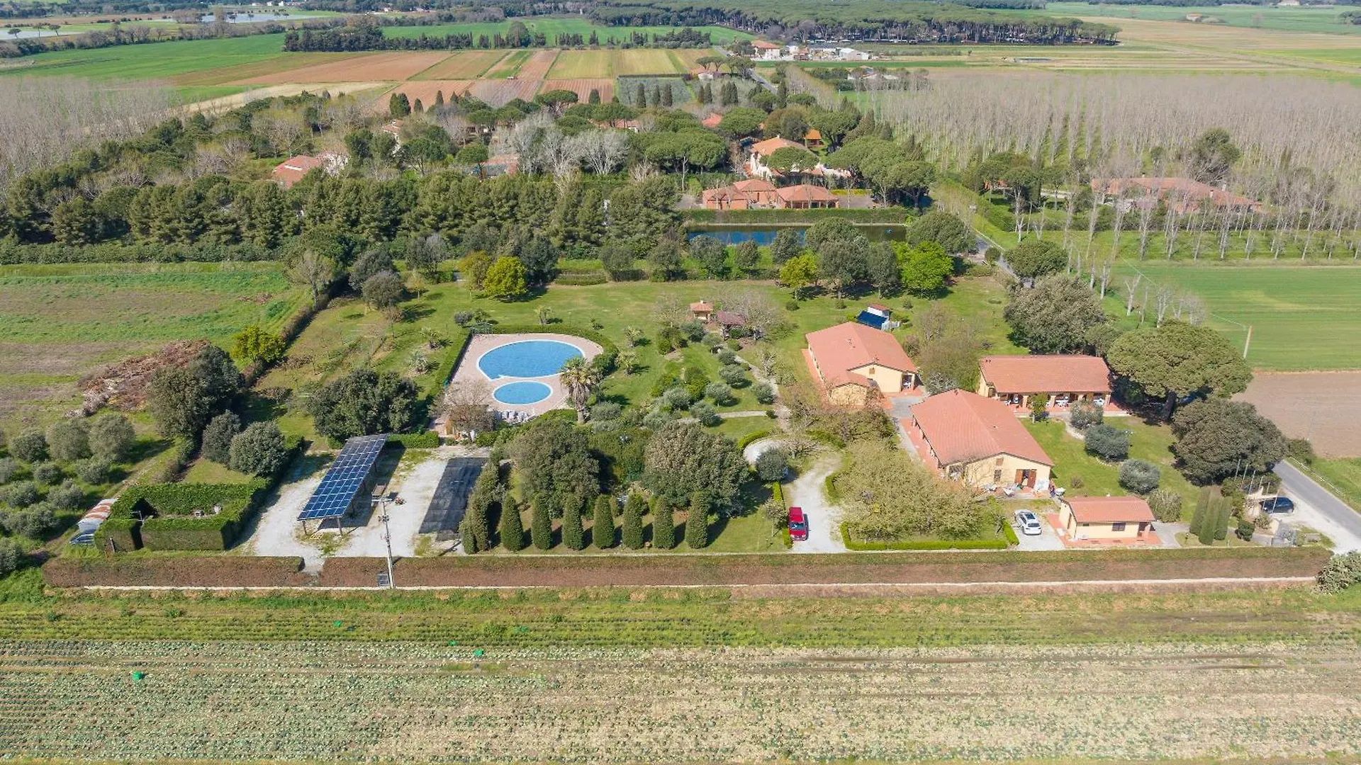 Il Girasole - Ulivo Villa Venturina Terme Vakantieboerderij